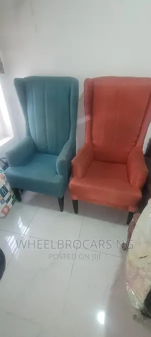 Single Console Chairs