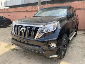 Toyota Land Cruiser Prado SV Premium 2015 Black
