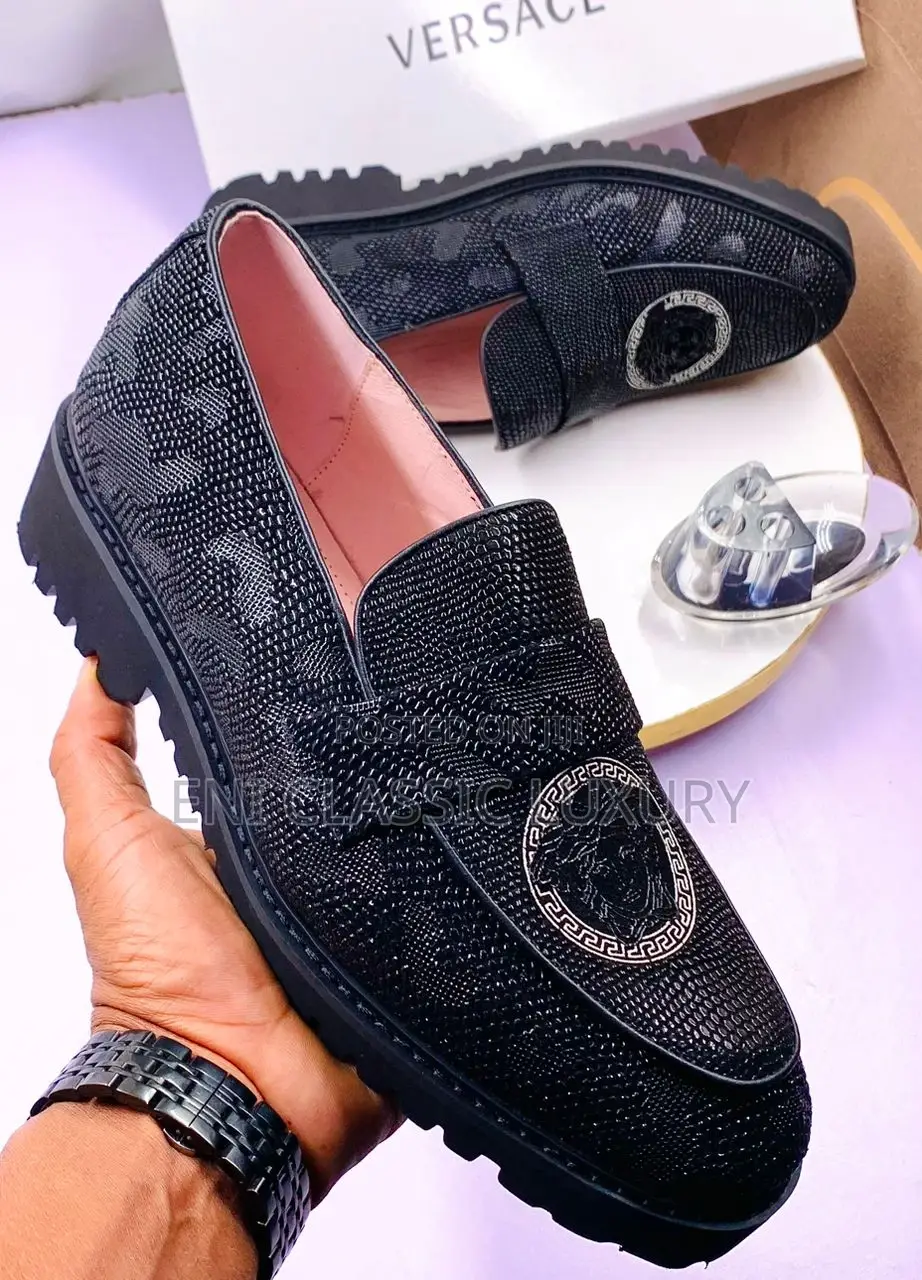 Most Wanted Trending Luxury Outfit Versace Available