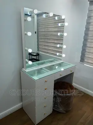 Beautiful Dresser With Glass Top and Led Light