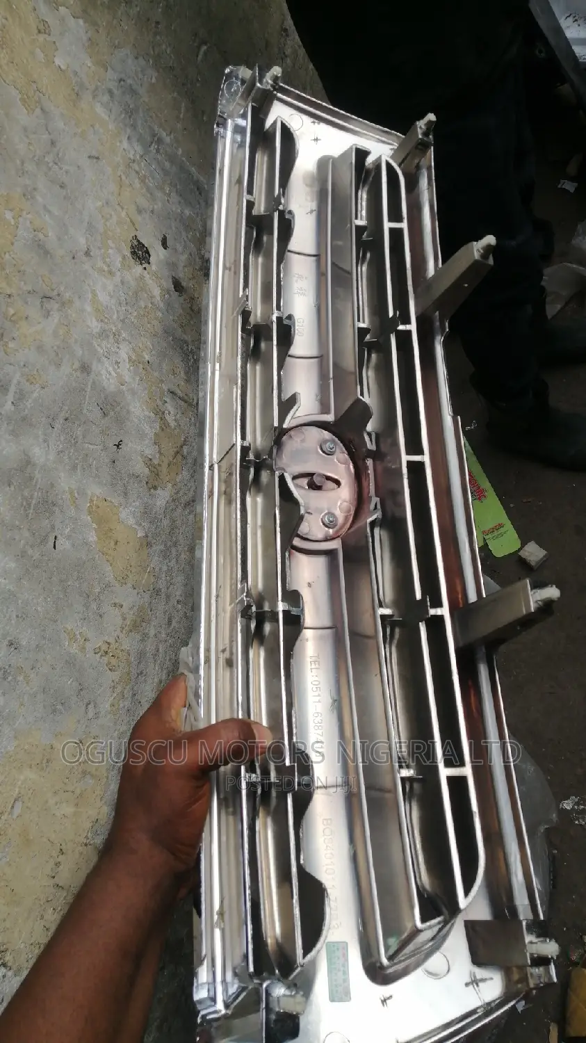 Front Grille 4-Runner 2000-2002 Model