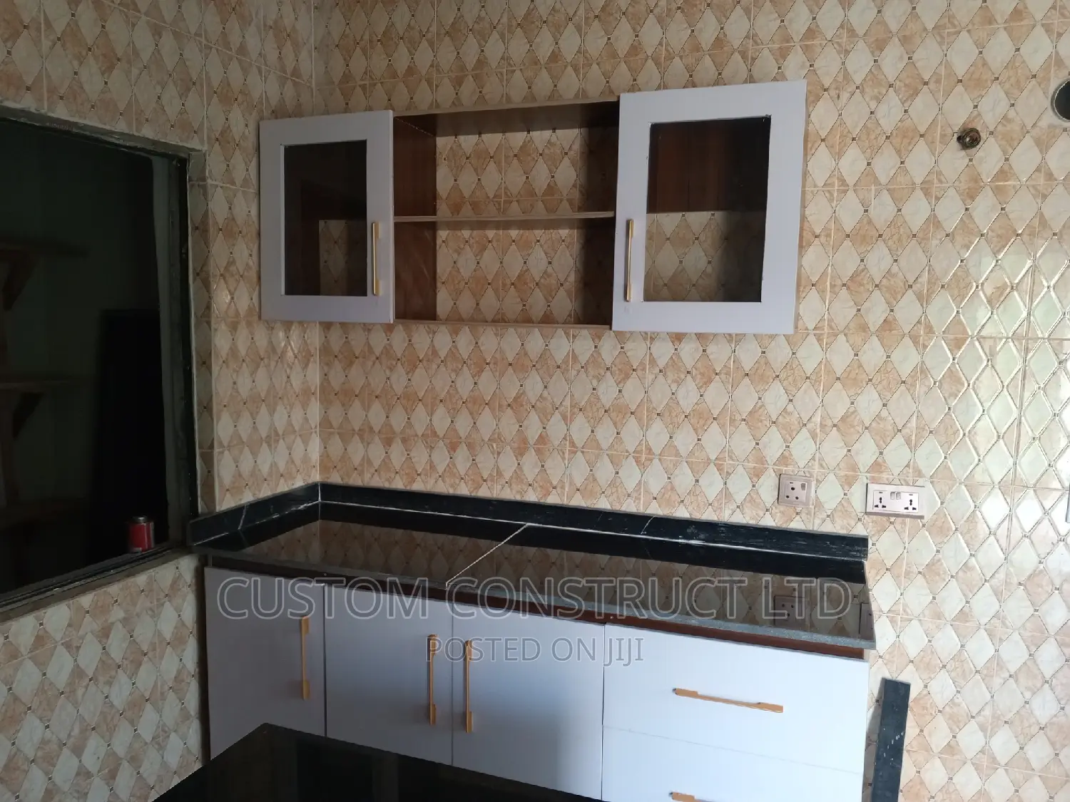 Kitchen Cabinet