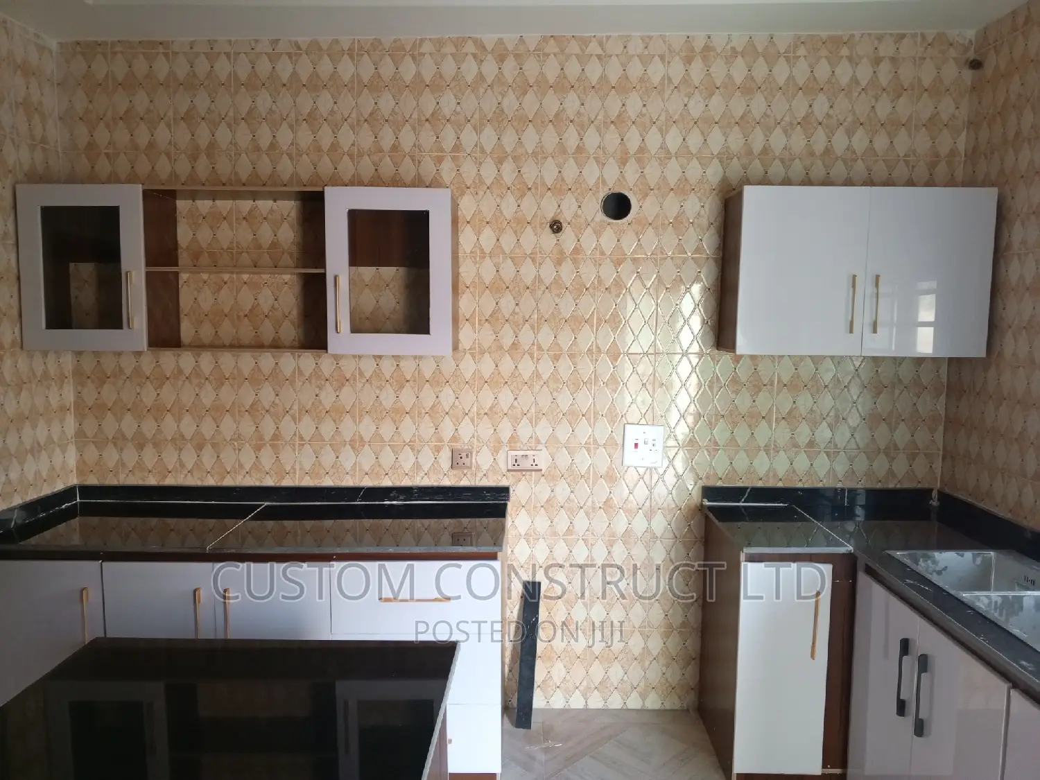Kitchen Cabinet