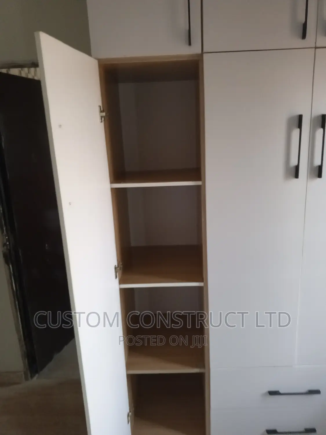 Wardrobe Closet