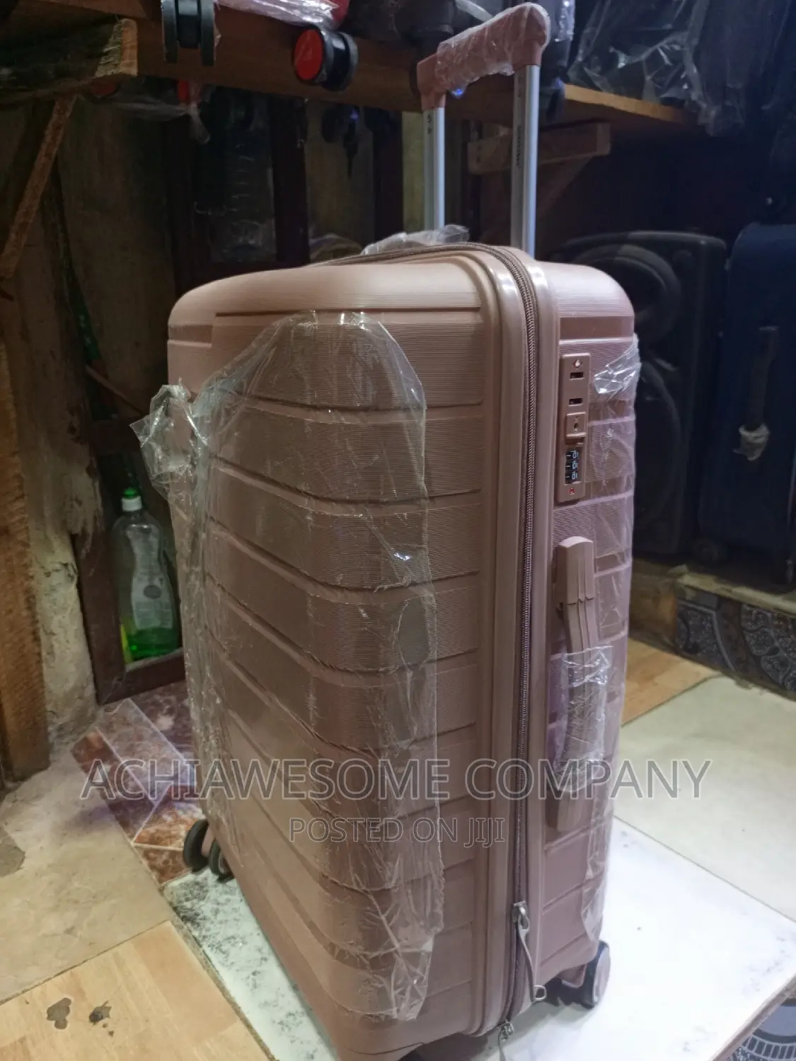 Medium Unbreakable Rubber Box