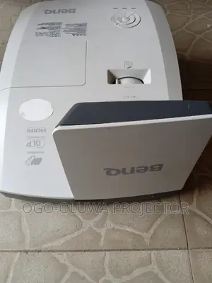 Tested Working Ultra Short Throw Projectors