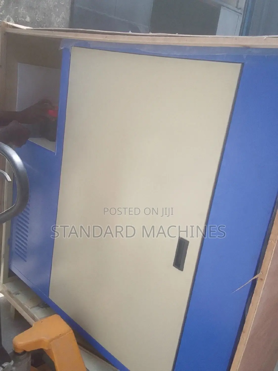 Pet Blowing Machine