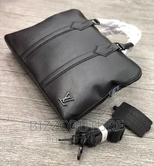 Original LOUIS VUITTON Laptop Bags Available in Store