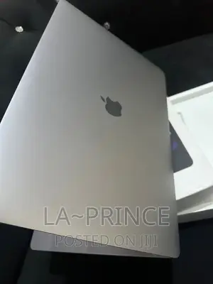 Laptop Apple MacBook Pro 2019 16GB Intel Core I7 SSD 512GB