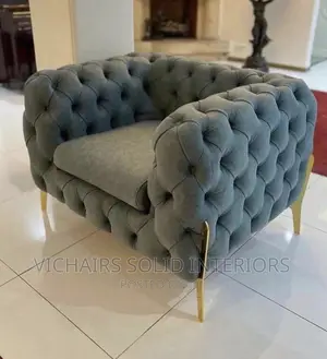 Button Sofa