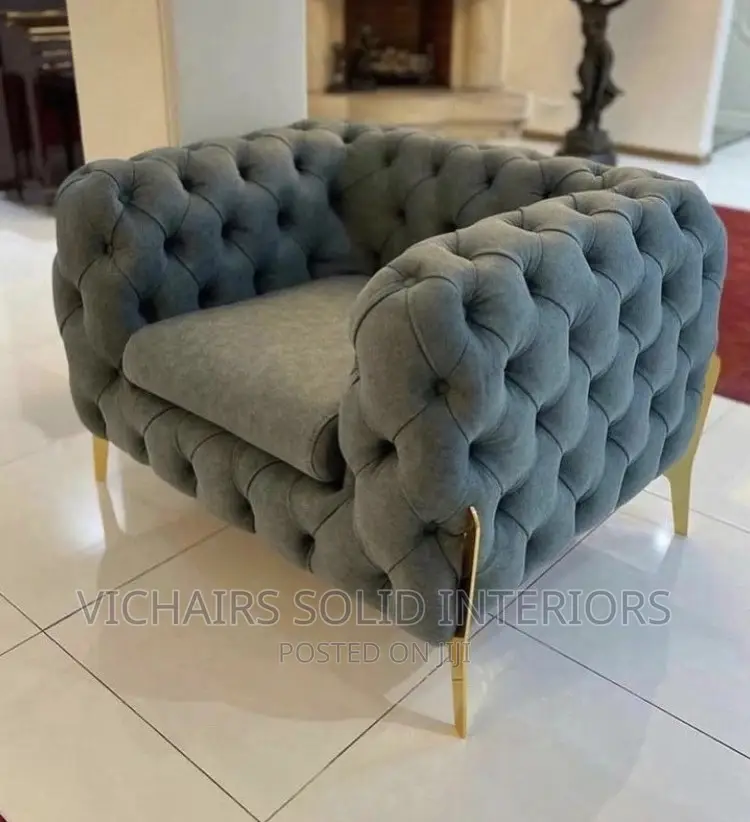 Button Sofa