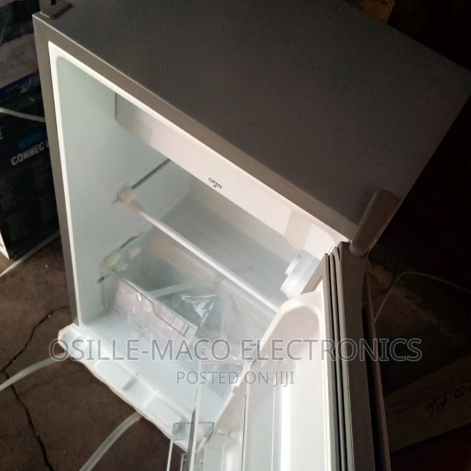 Hisense Fridge,Model Number Ref093dr