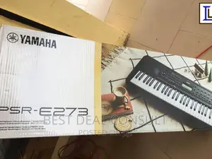 Yamaha PSR E273 Piano Keybaord