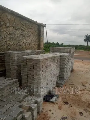 Ti Interlocking Stone