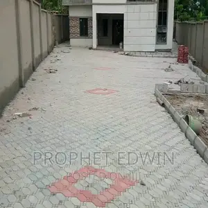 Ti Interlocking Stone