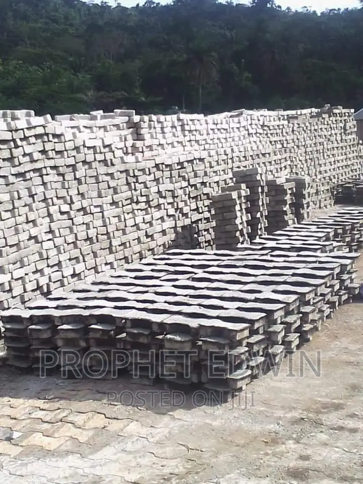 OG Interlock Stone