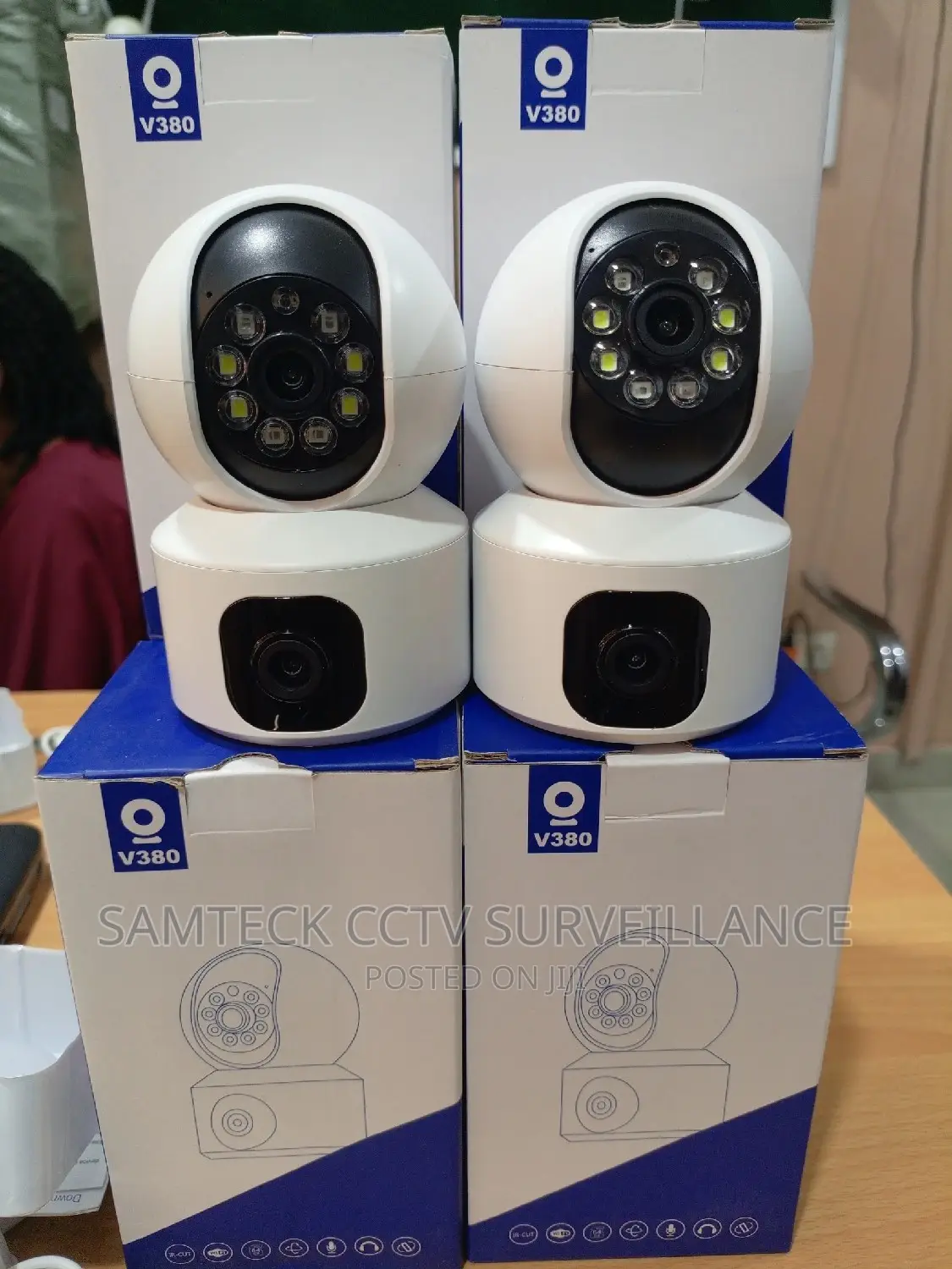 V380 4mp Double Lens Indoor 4G Camera