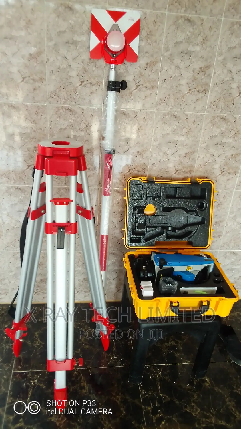 Stonex R3 Total Station