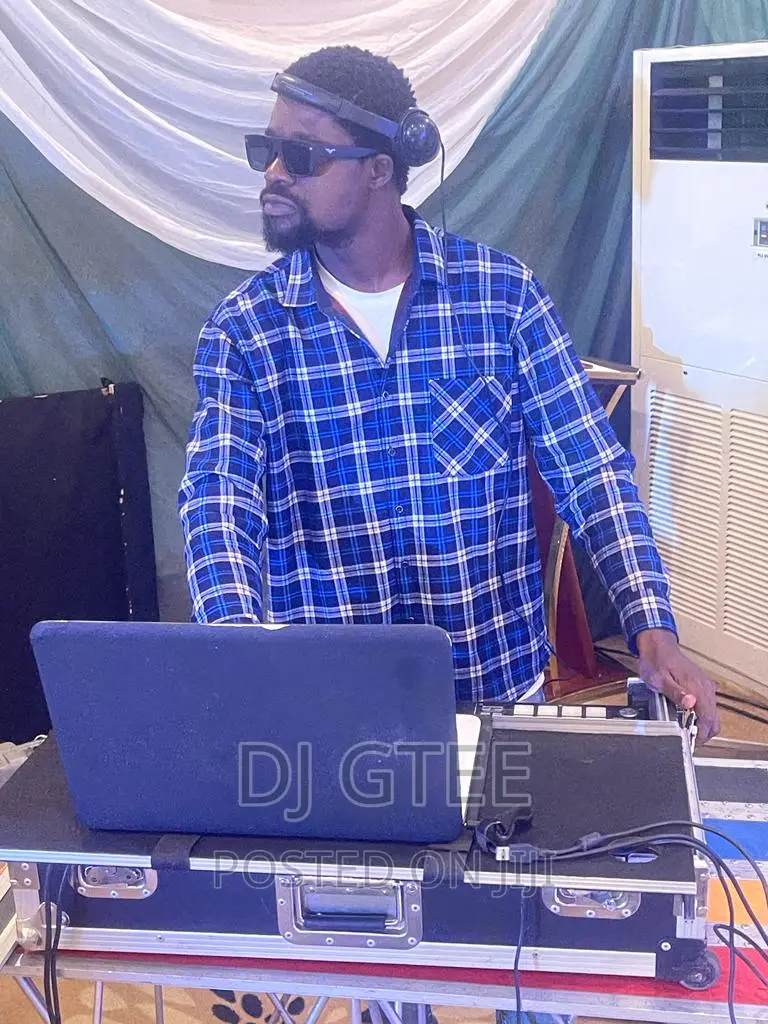 Dj Service