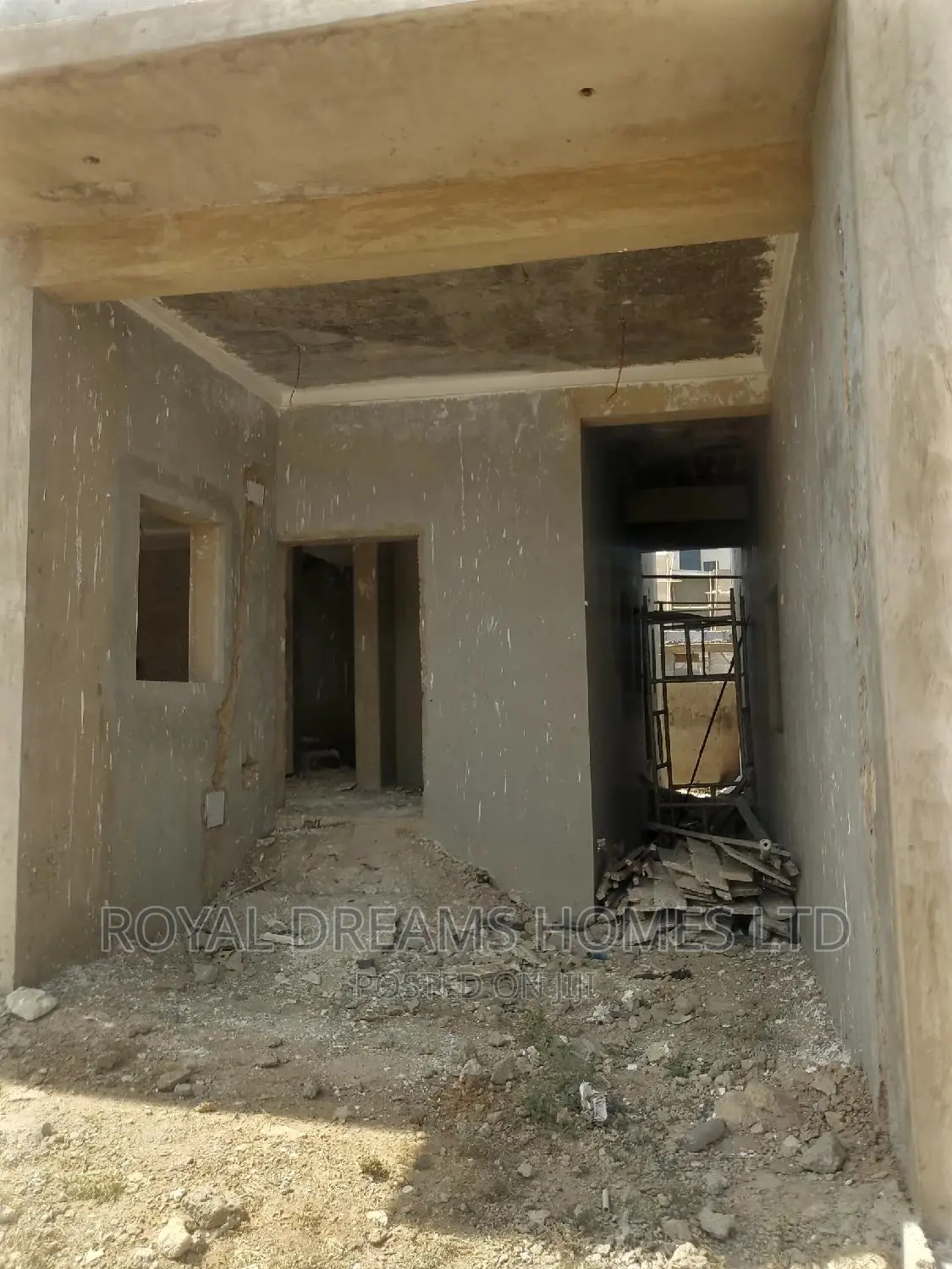 3bdrm Duplex in Mabushi for sale