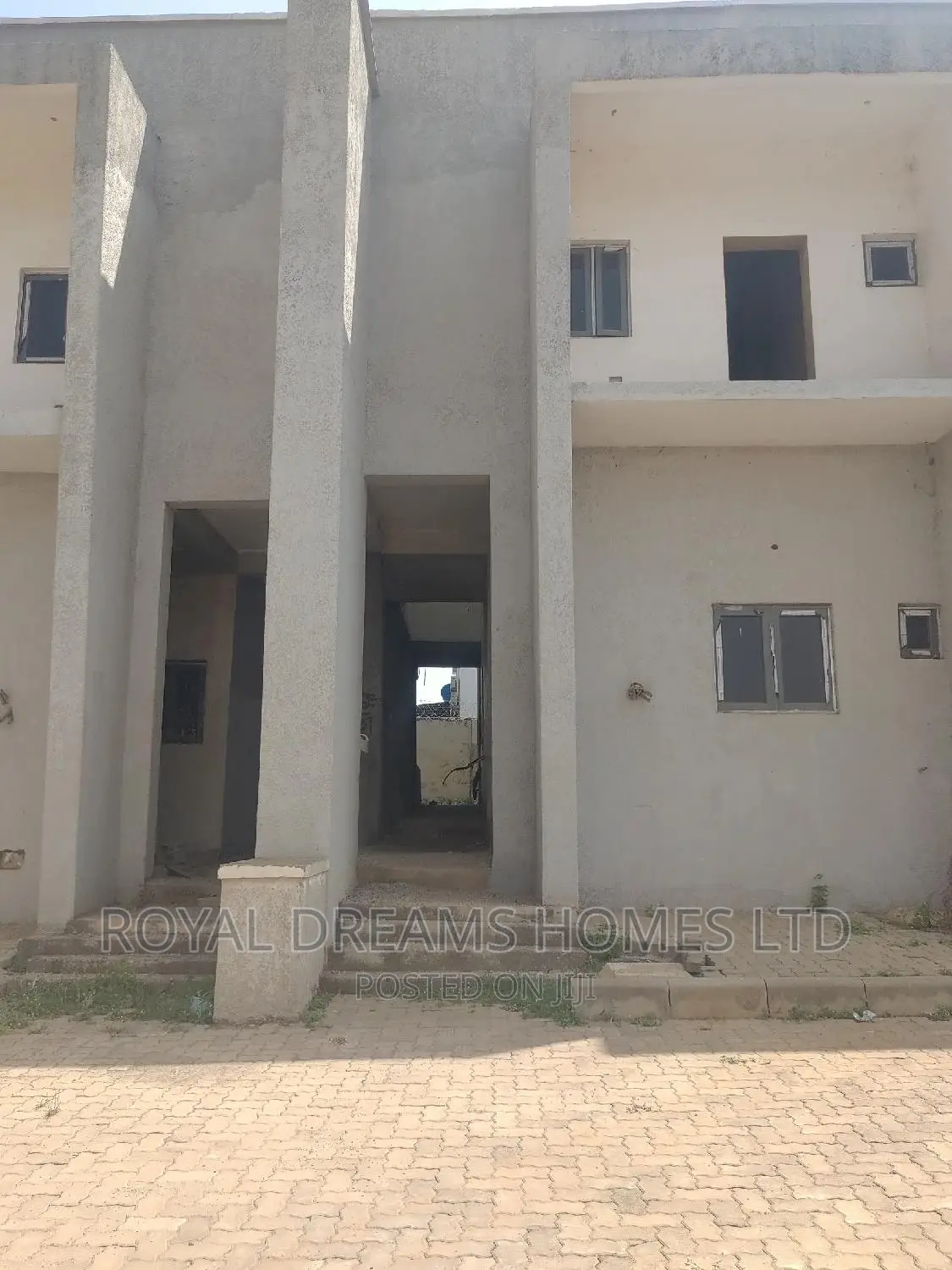 3bdrm Duplex in Mabushi for sale