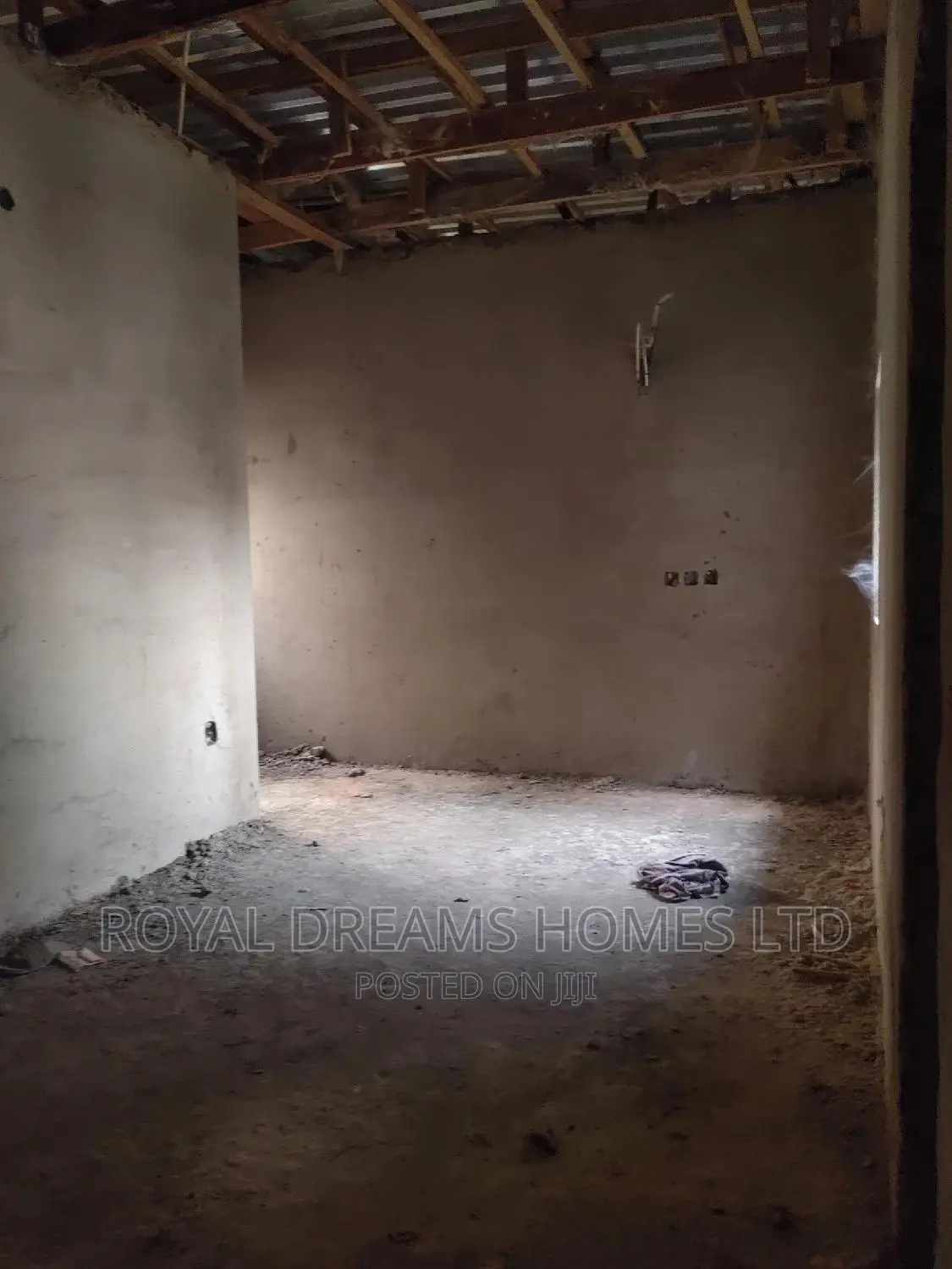 3bdrm Duplex in Mabushi for sale