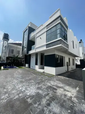 5bdrm Duplex in Osapa london for sale