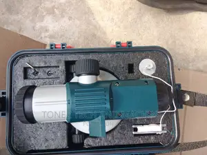 Bosch Survey/Optical Leveller (GOL 20 D)