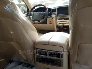 Lexus LX 570 AWD 2014 Gray