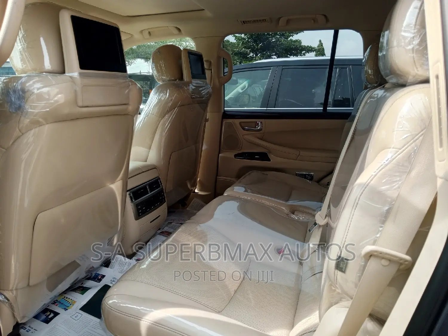 Lexus LX 570 AWD 2014 Gray