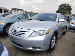 Toyota Camry 2009 Silver