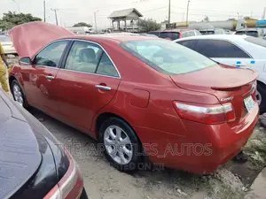 Toyota Camry 2009 Red