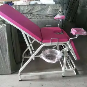 4 Legs Pink Delivery Bed