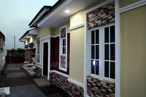 Furnished 3bdrm Bungalow in Adron City Of David., Pakuro for sale