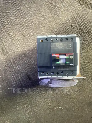 250a 4pole Breaker ABB