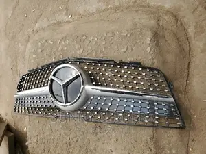 GLK 2010/11 Front Gril Direct Tokubo