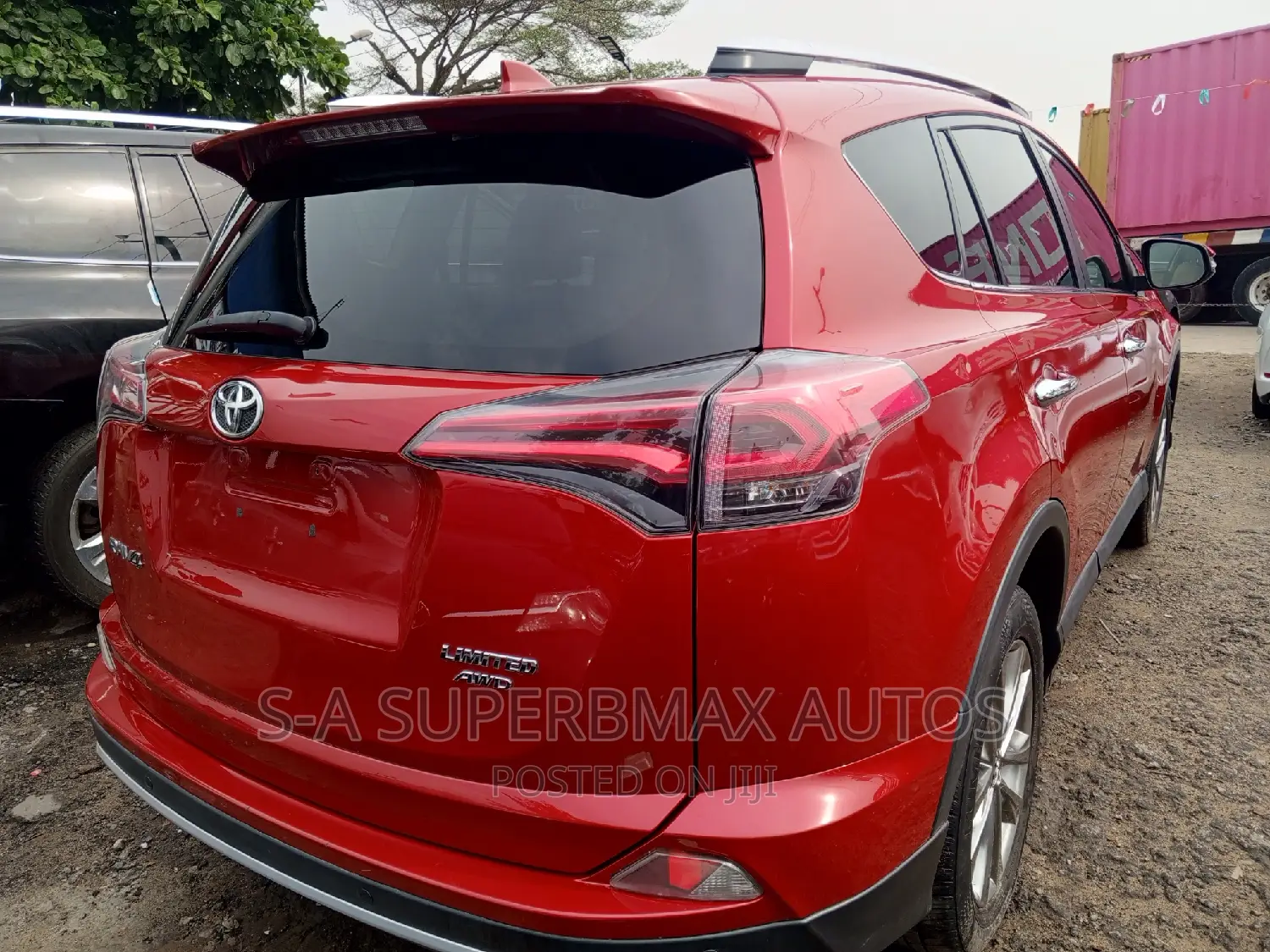 Toyota RAV4 2017 Red