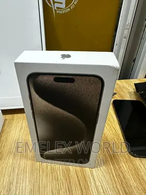 New Apple iPhone 15 Pro Max 256 GB Gold