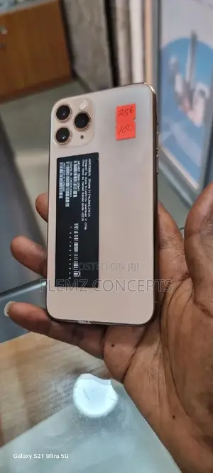 Apple iPhone 11 Pro 256 GB Gold