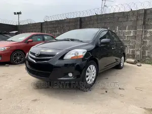 Toyota Yaris 2008 Black