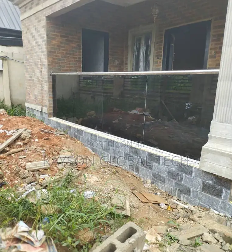 Quality Glass Handrail