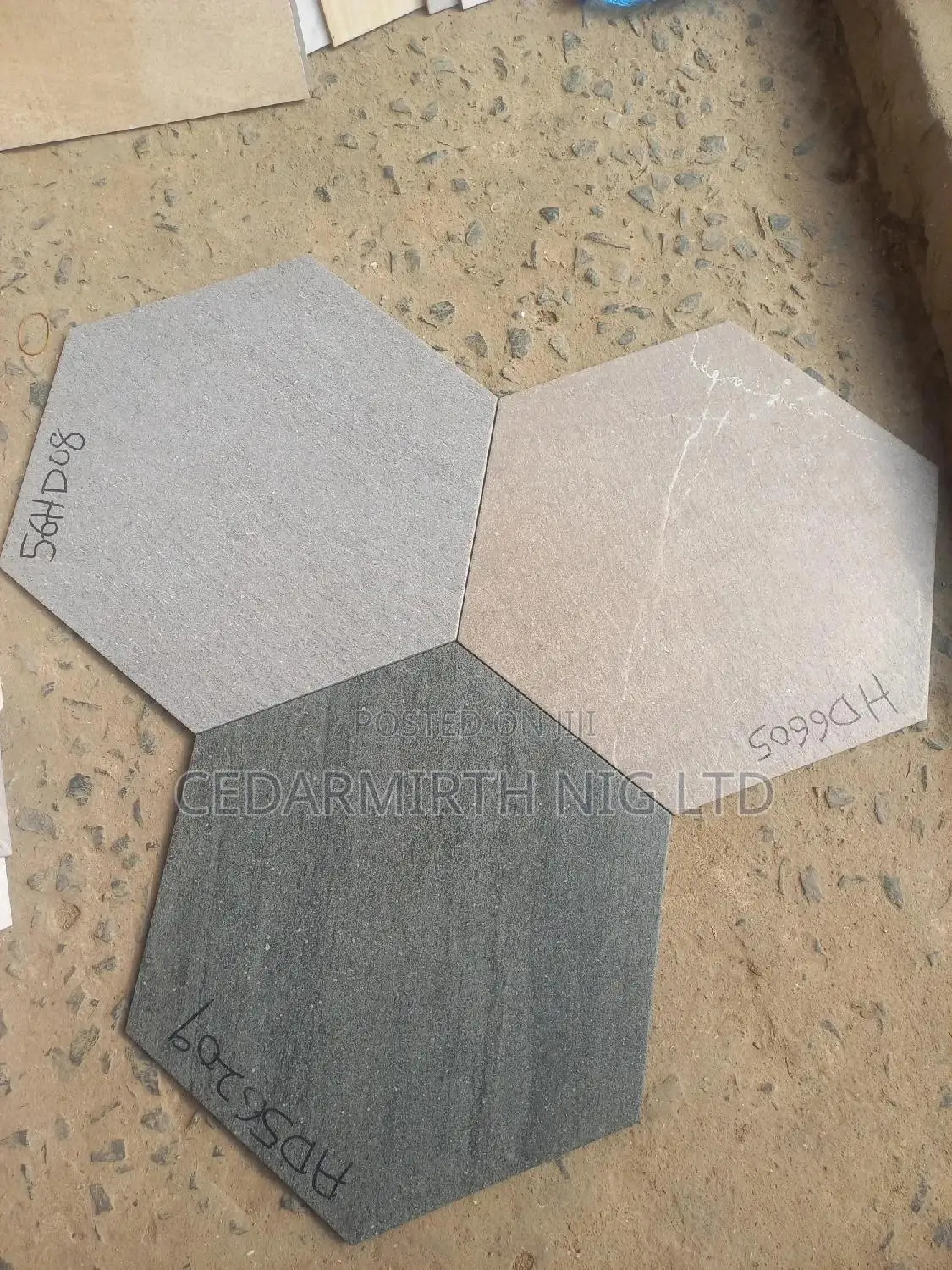 Compound Floor Tile in Gexagon