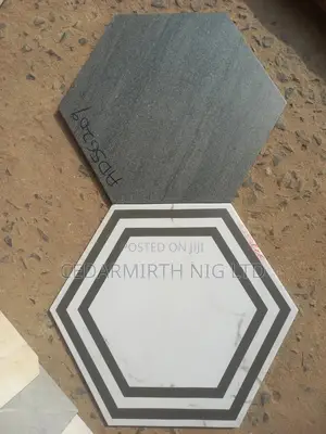 Compound Floor Tile in Gexagon