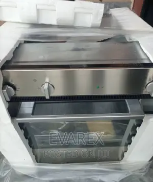 Stainless Candy UK Built-in Kitchen Oven.