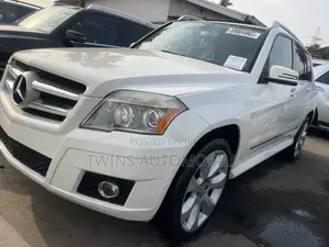 Mercedes-Benz GLK-Class 350 4MATIC 2011 White