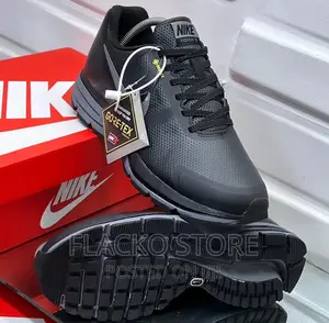 Original Nike Zoom Pegasus 30 Gore-Tex Sneakers