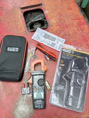 Klein Tools CL800 Digital Clamp Meter AC DC