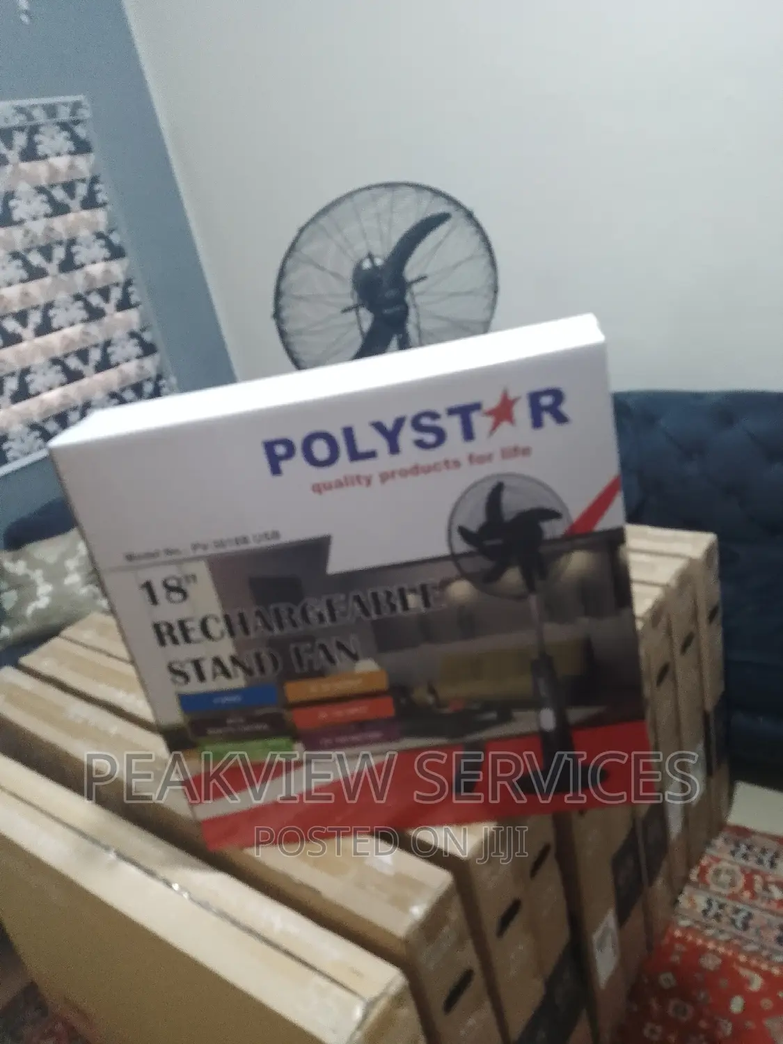 18" Polystar Rechargeable Standing Fan