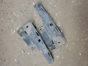 GLK Front Gril Supporters Plastic Set