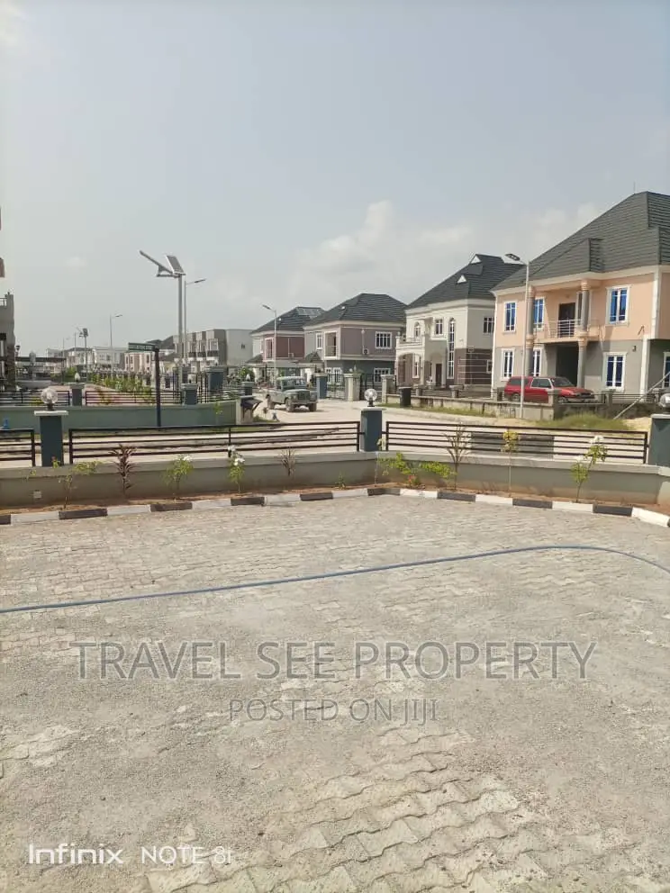 Furnished 5bdrm Bungalow in Amen Estate Eleko  for sale